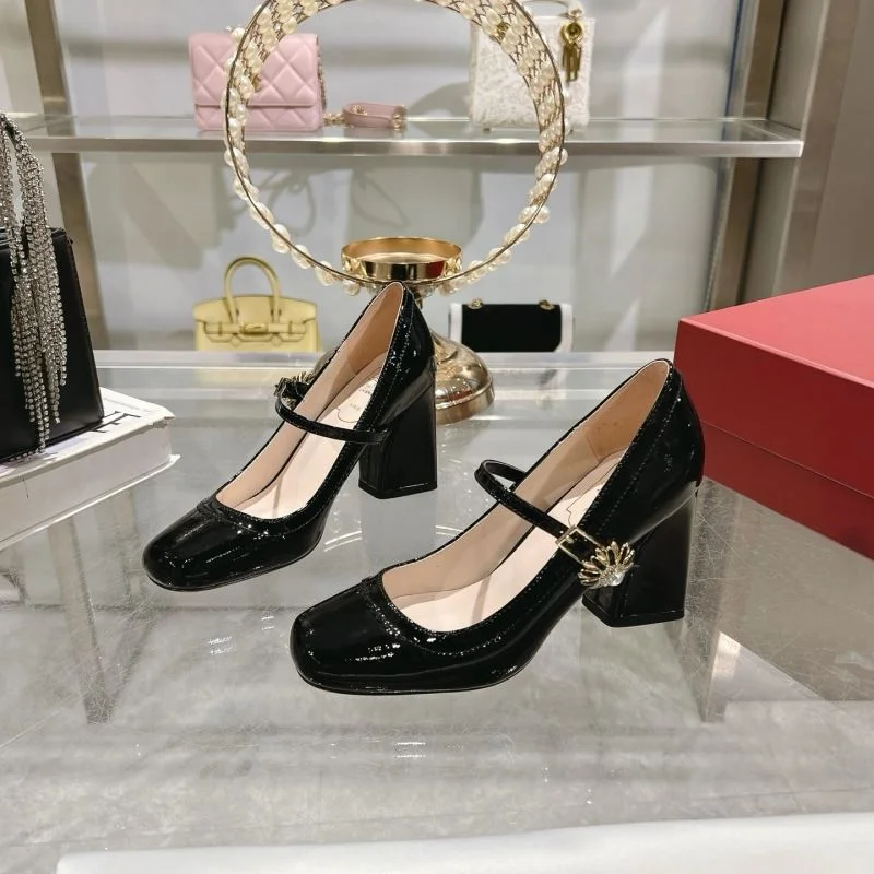 Lightweight Roger Vivier Shoes 11419