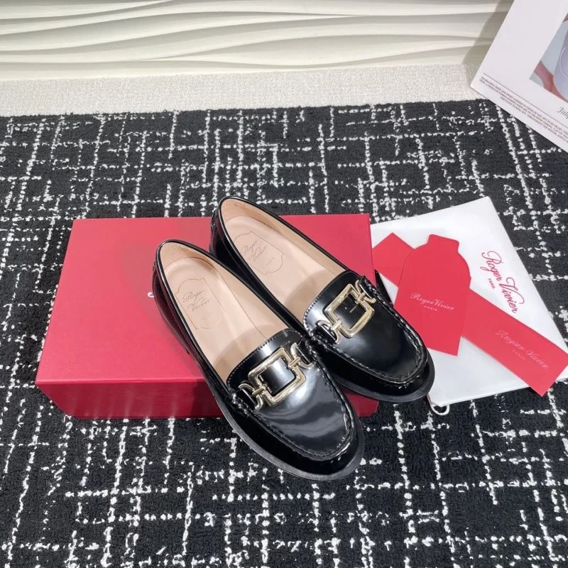 Vibrant Roger Vivier Shoes 11424