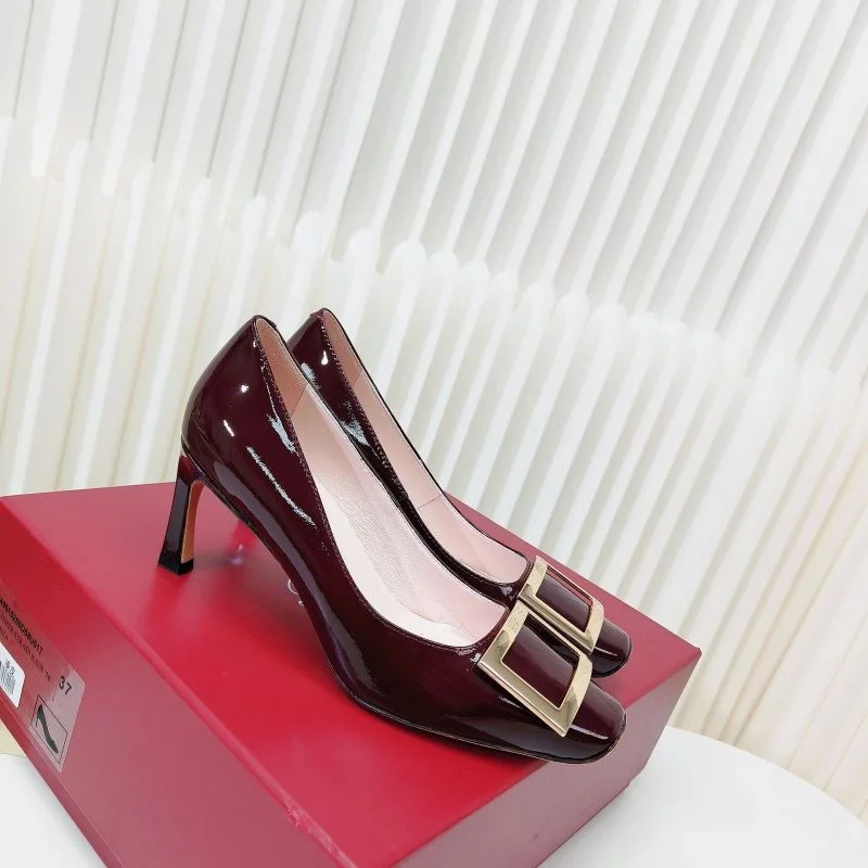 Roger Vivier Shoes Popular 11404