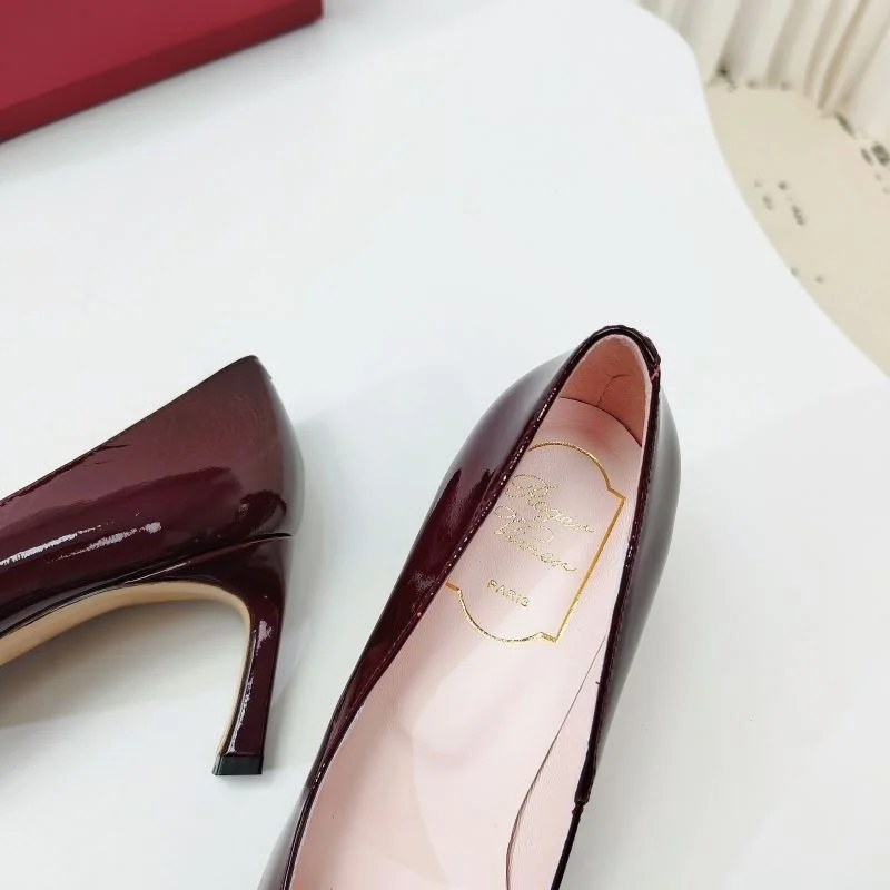 Roger Vivier Shoes Popular 11404