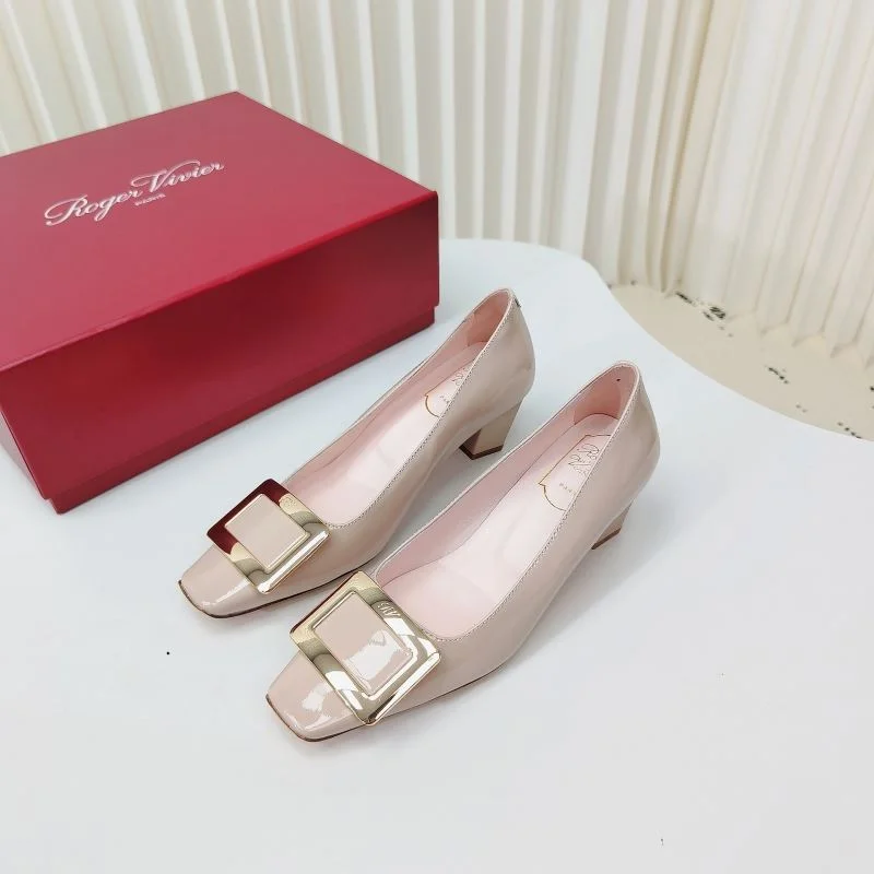 Roger Vivier Shoes Sporty 11400