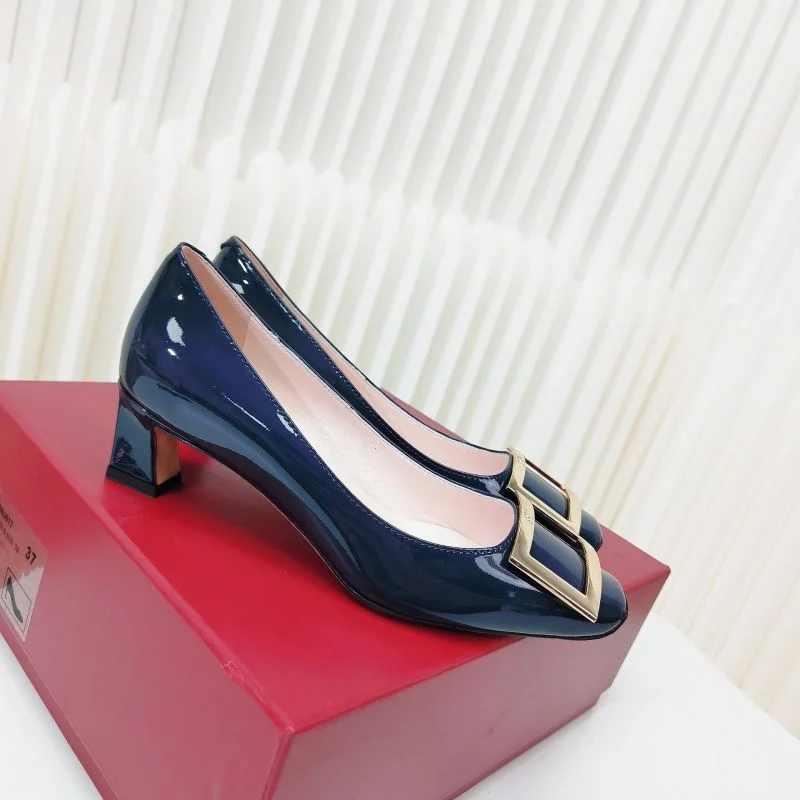 Lightweight Roger Vivier Shoes 11410