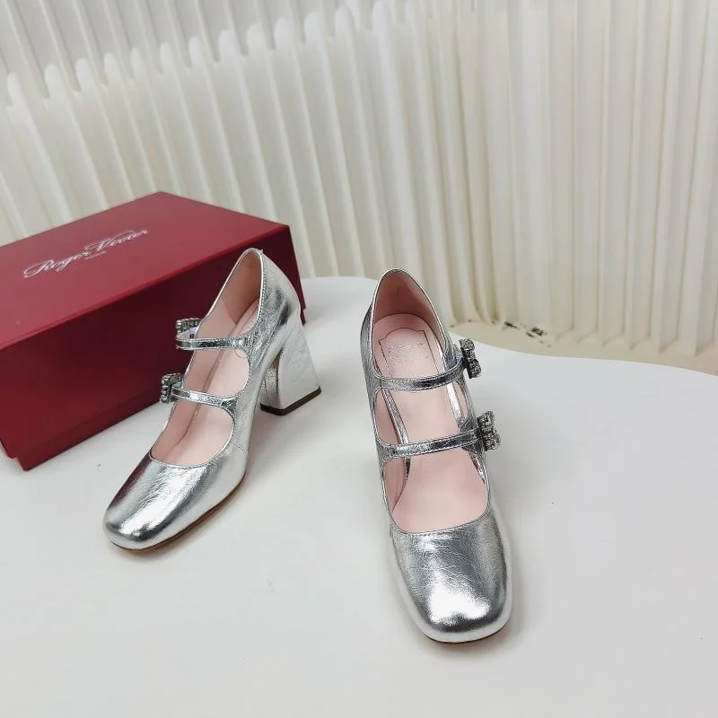 StreetReady Roger Vivier Shoes 11388