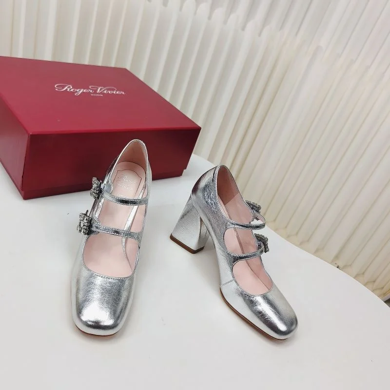 StreetReady Roger Vivier Shoes 11388