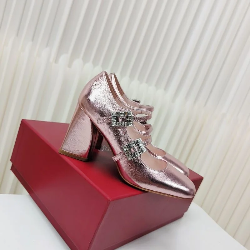 Roger Vivier Shoes AllSeason 11390
