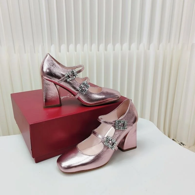 Roger Vivier Shoes AllSeason 11390
