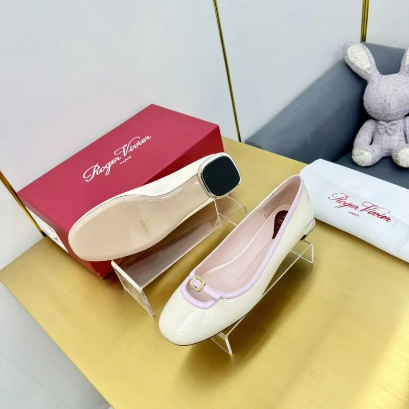 EasyCare Roger Vivier Shoes 11384