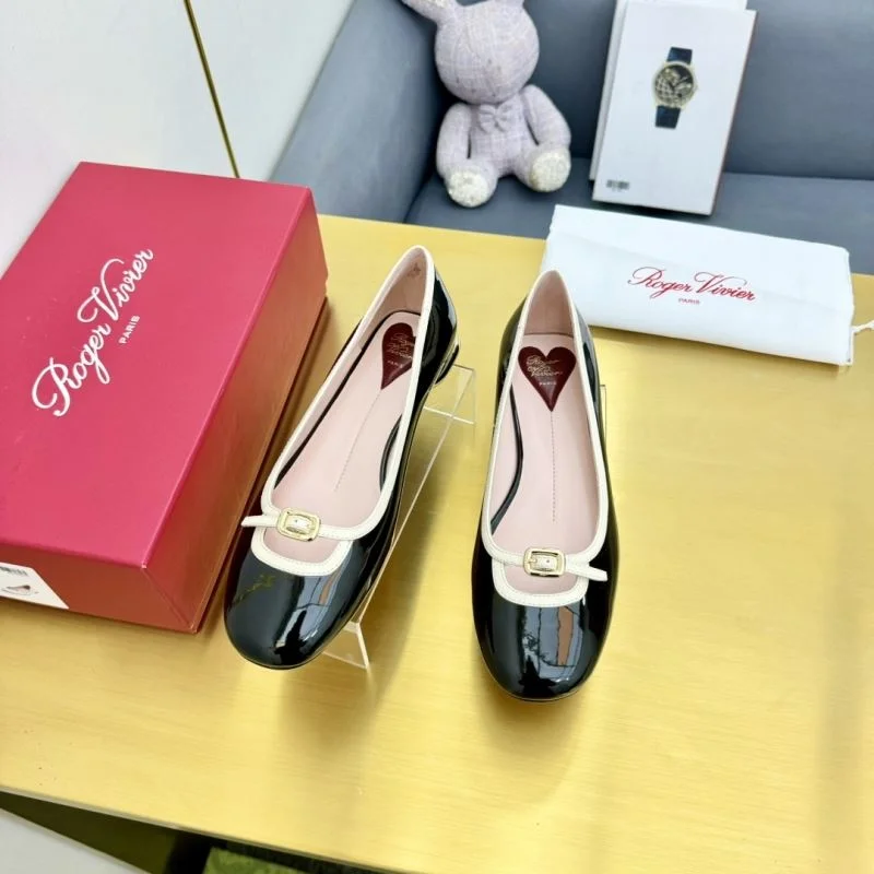 Efficient Roger Vivier Shoes 11389