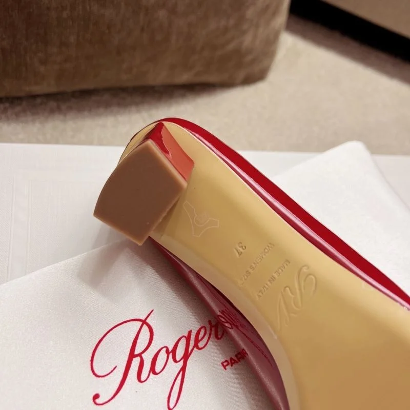 Versatile Roger Vivier Shoes 11387