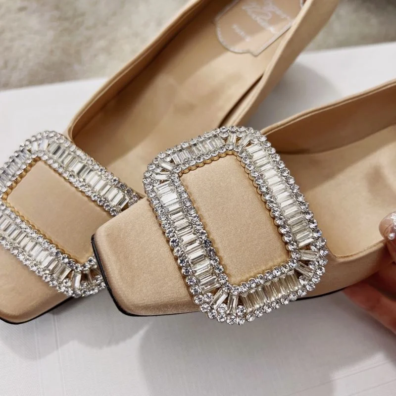 Elegant Roger Vivier Shoes 11402