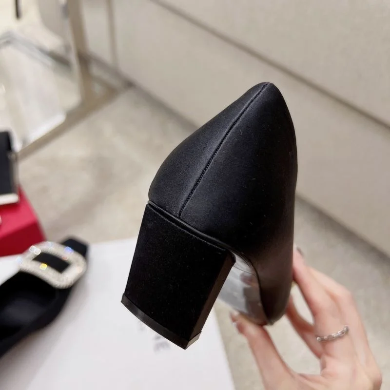 Roger Vivier Shoes Unisex 11376