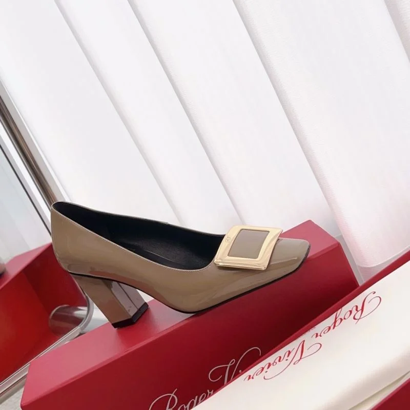 Versatile Roger Vivier Shoes 11372