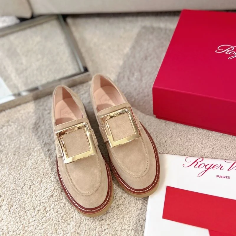 Roger Vivier Shoes Contemporary 11374