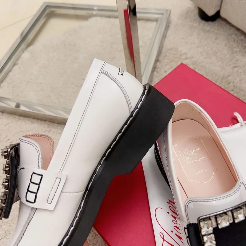 Roger Vivier Shoes Sophisticated 11377