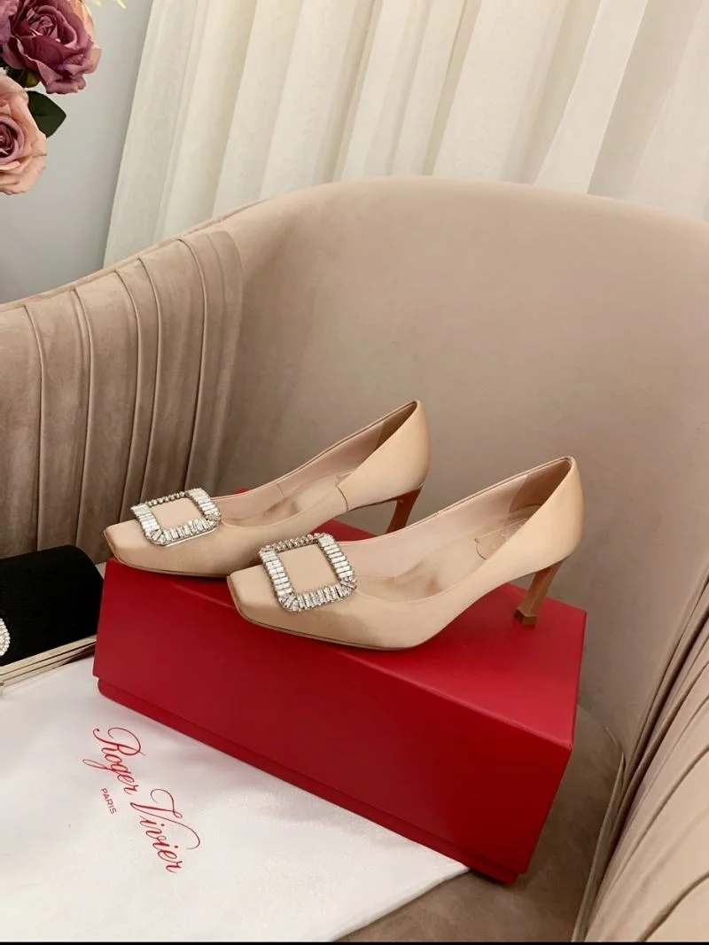Comfortable Roger Vivier Shoes 11363