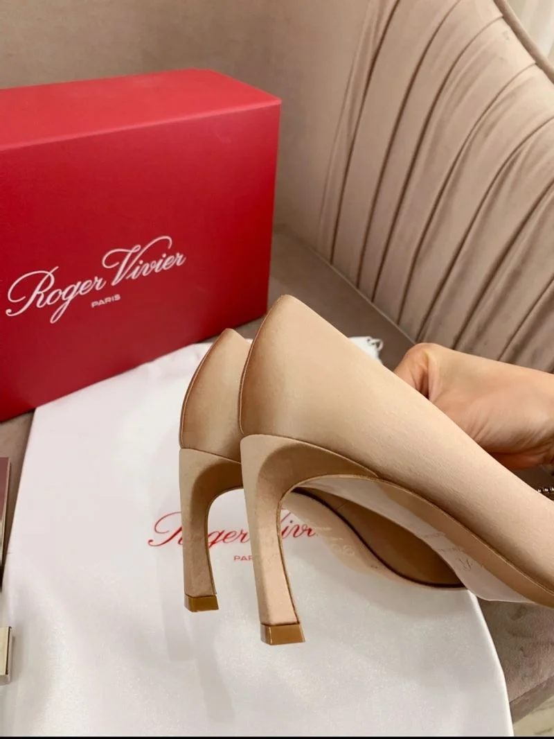 Comfortable Roger Vivier Shoes 11363