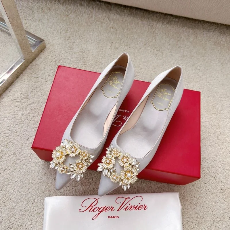 Roger Vivier Shoes Lightweight 11359