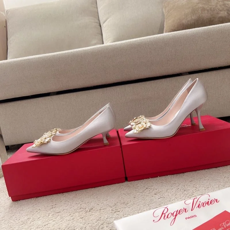 Roger Vivier Shoes Lightweight 11359
