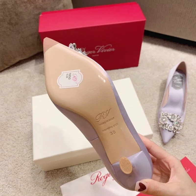 Roger Vivier Shoes Timeless 11348