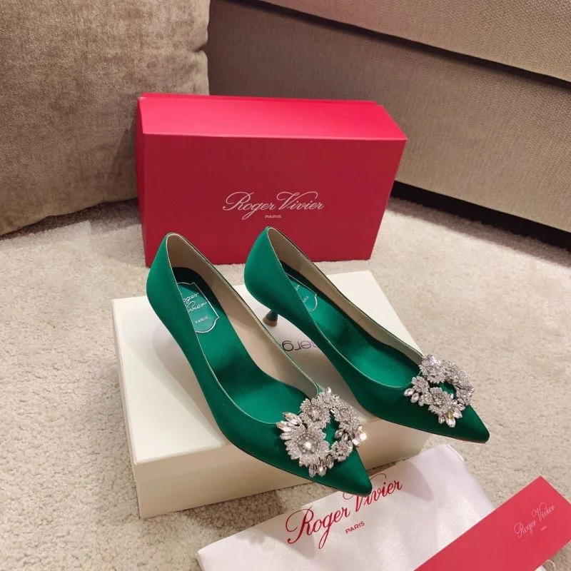 Functional Roger Vivier Shoes 11344