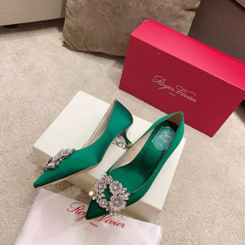 Functional Roger Vivier Shoes 11344