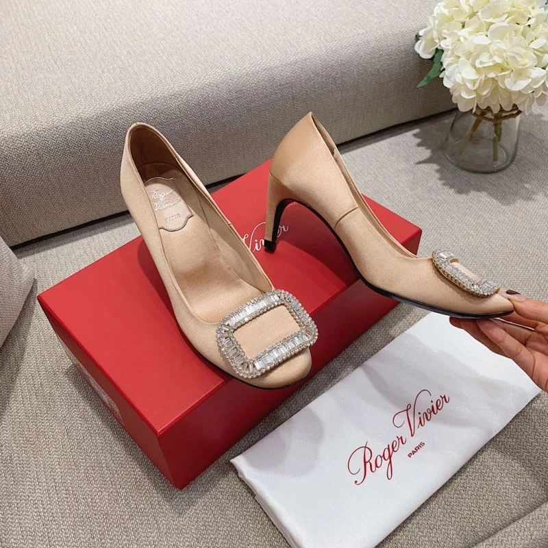 Elegant Roger Vivier Shoes 11335