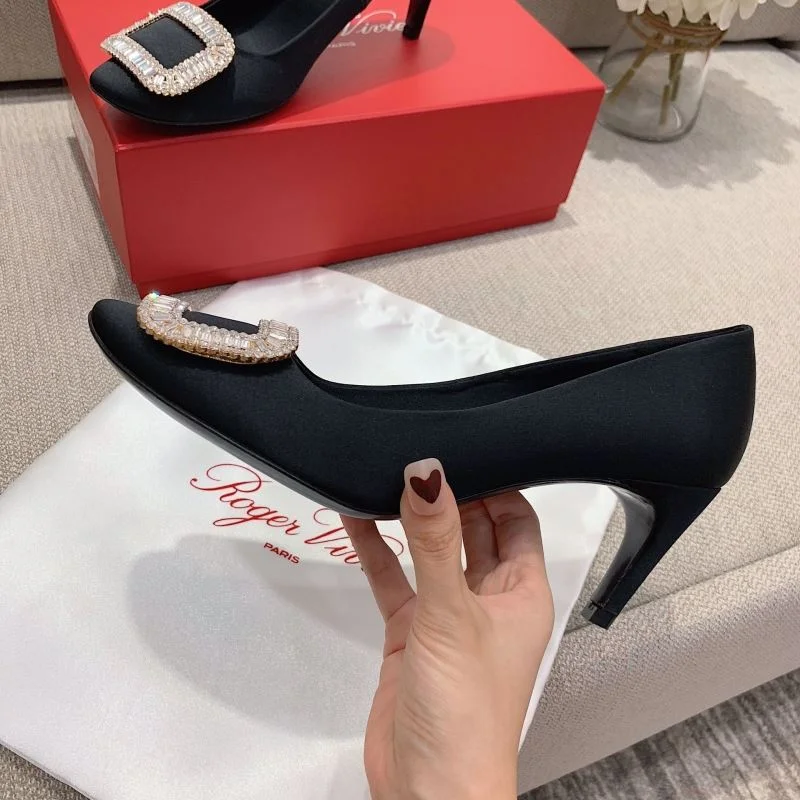 FashionForward Roger Vivier Shoes 11334