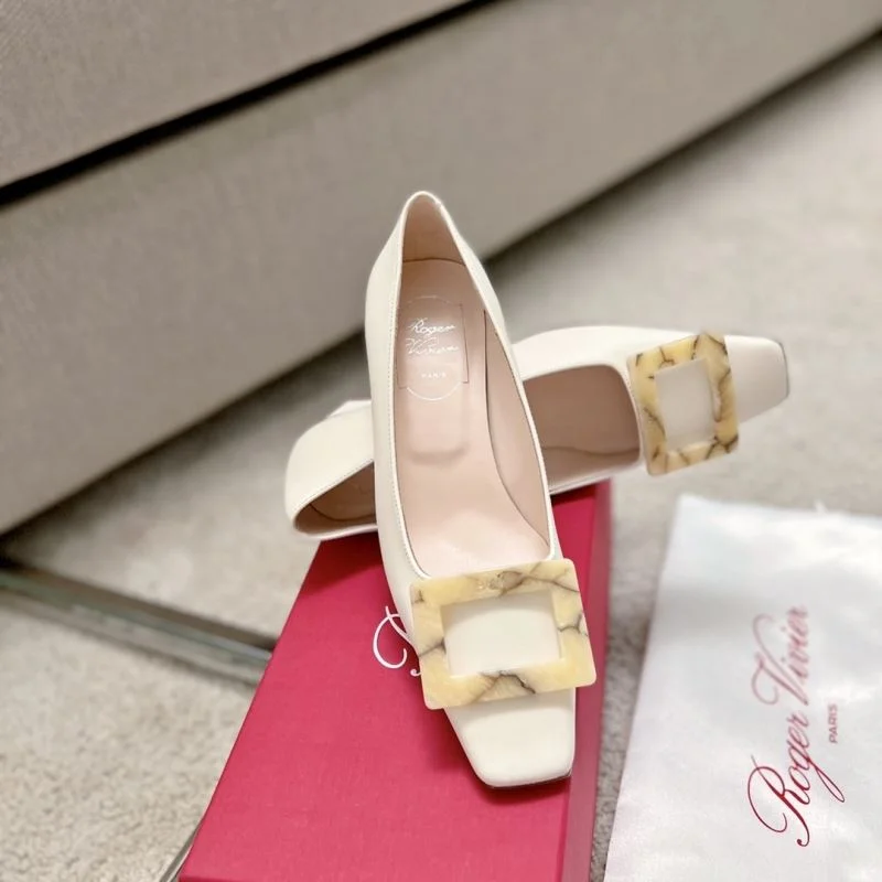 Versatile Roger Vivier Shoes 11336
