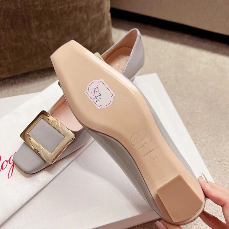 Sleek Roger Vivier Shoes 11332