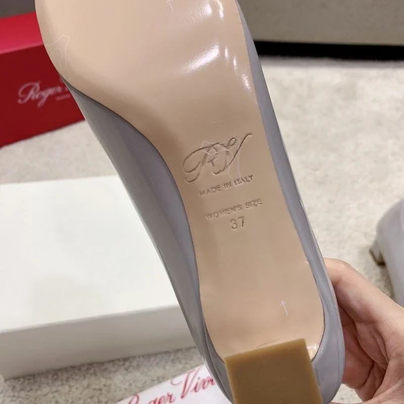 FashionForward Roger Vivier Shoes 11395