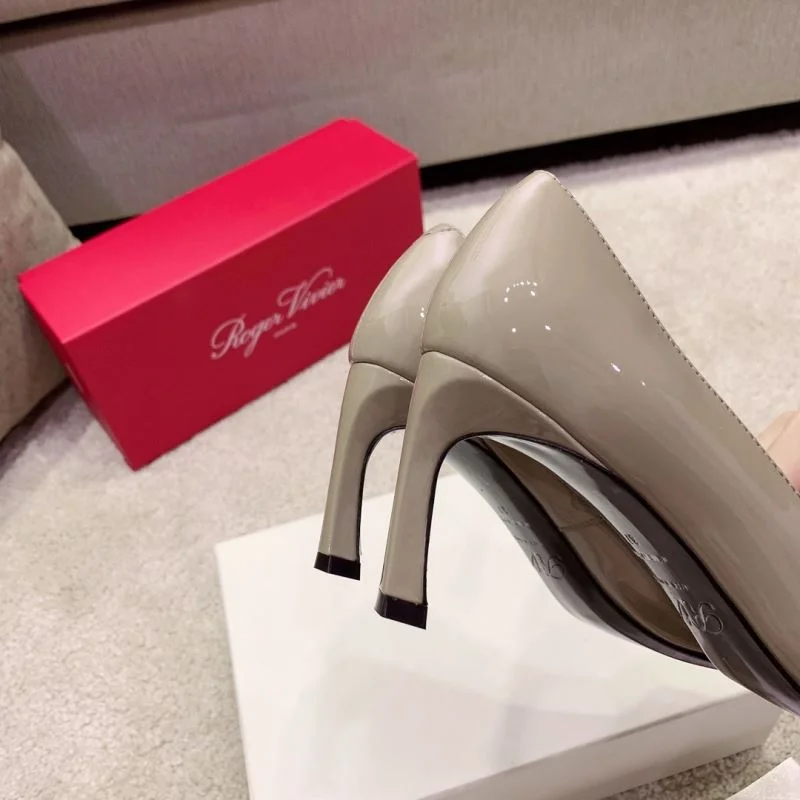 Roger Vivier Shoes Snug 11323