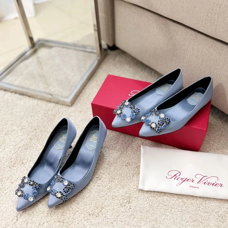 Sleek Roger Vivier Shoes 11306