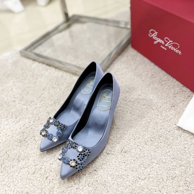 Sleek Roger Vivier Shoes 11306