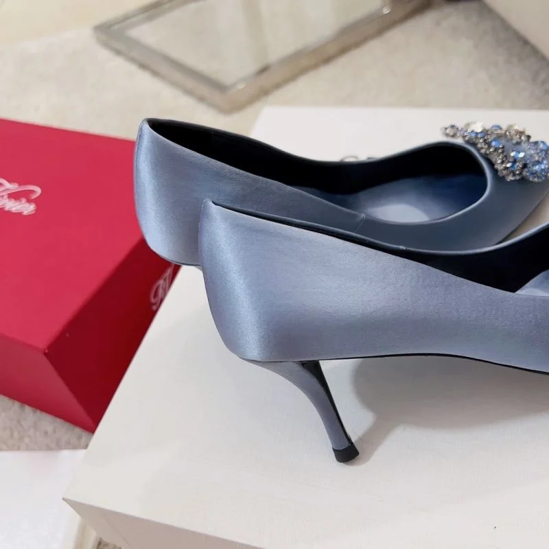 Sleek Roger Vivier Shoes 11306