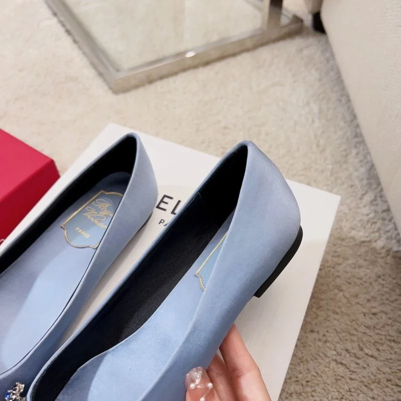Sleek Roger Vivier Shoes 11306