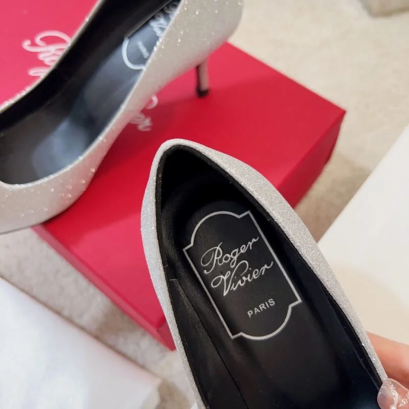 TechFriendly Roger Vivier Shoes 11308
