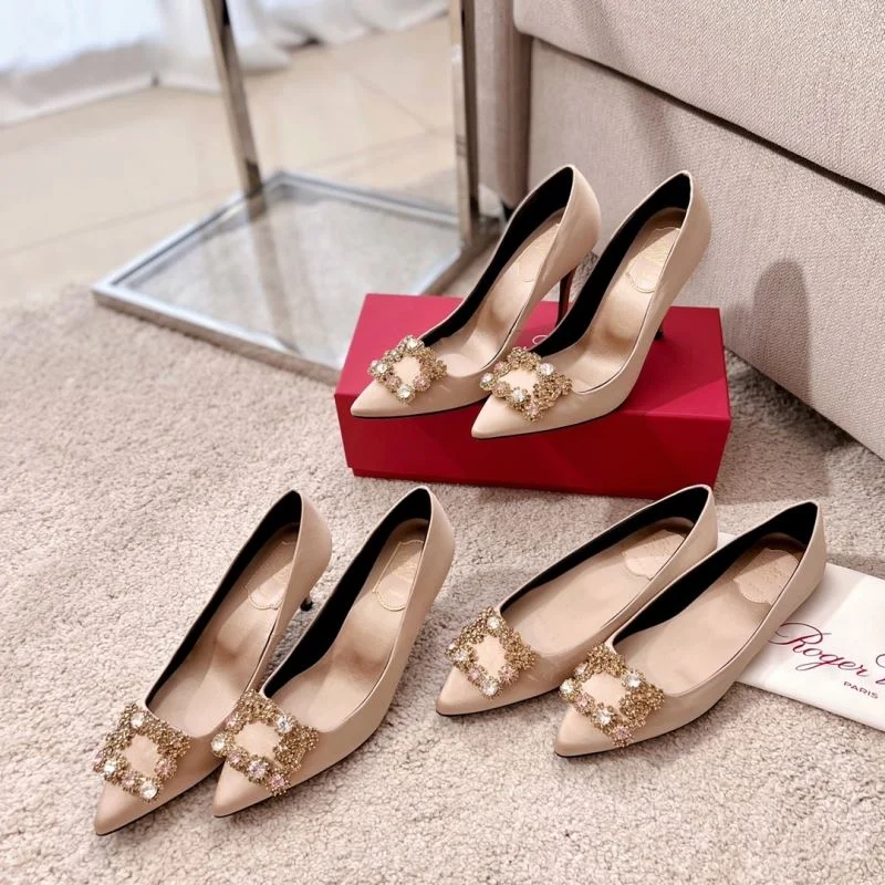 Vibrant Roger Vivier Shoes 11333