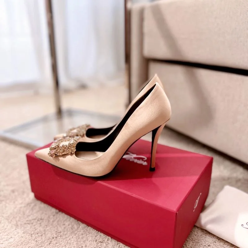 Vibrant Roger Vivier Shoes 11333