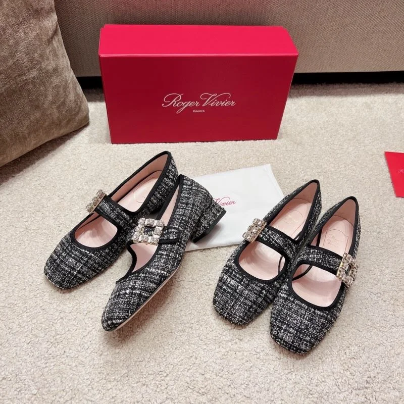 Refined Roger Vivier Shoes 11307