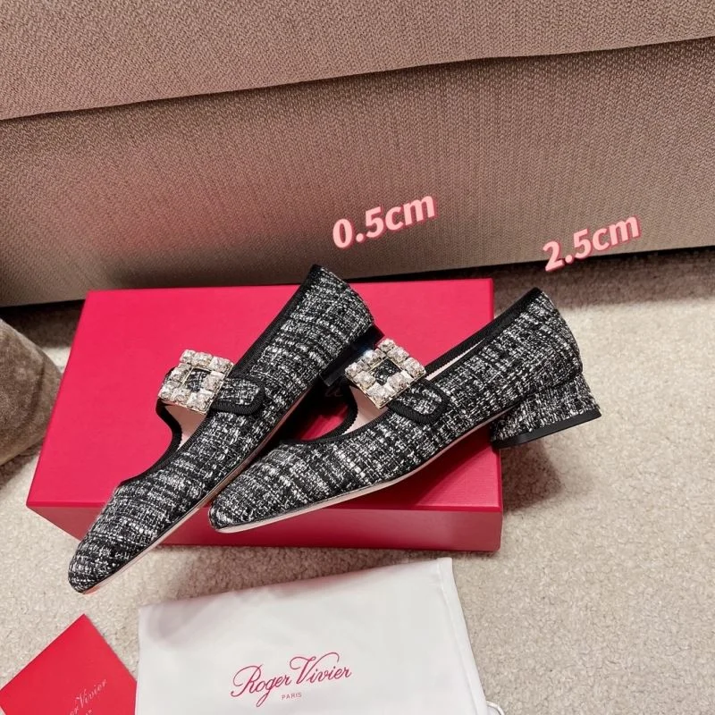 Refined Roger Vivier Shoes 11307
