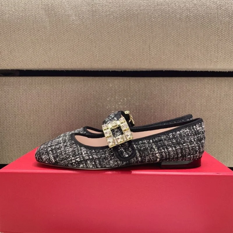 Refined Roger Vivier Shoes 11307