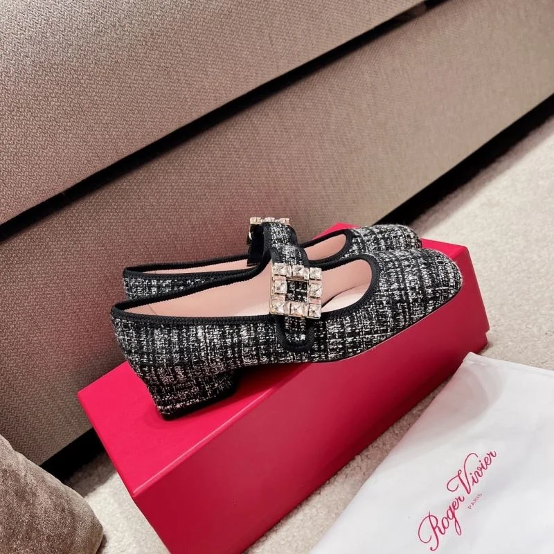 Refined Roger Vivier Shoes 11307