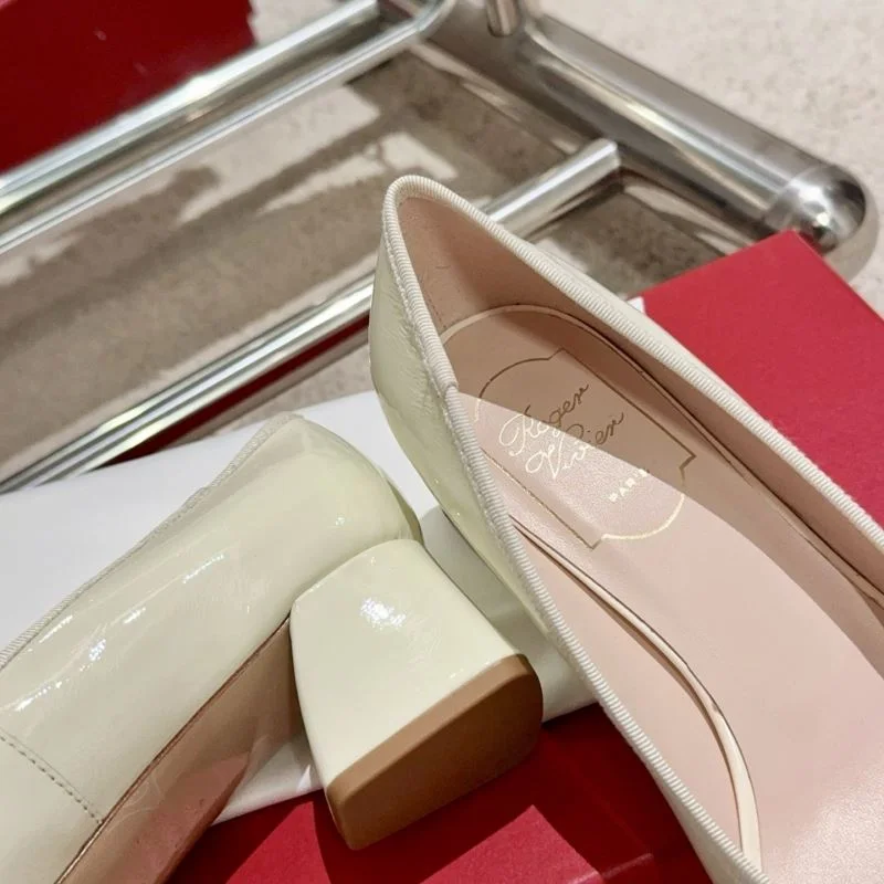 Roger Vivier Shoes Packable 11302