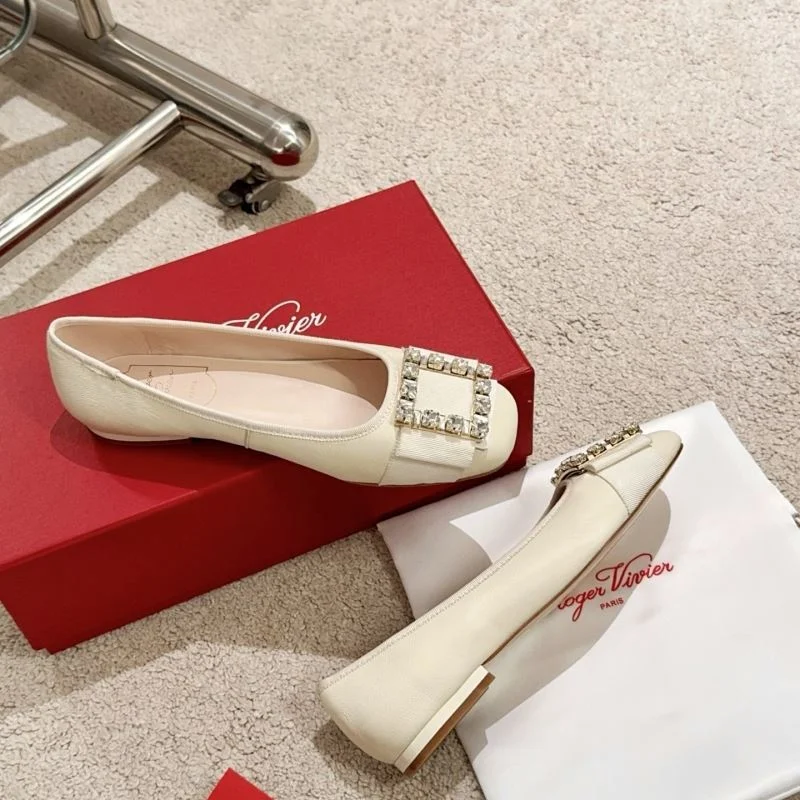 Roger Vivier Shoes Neat 11304