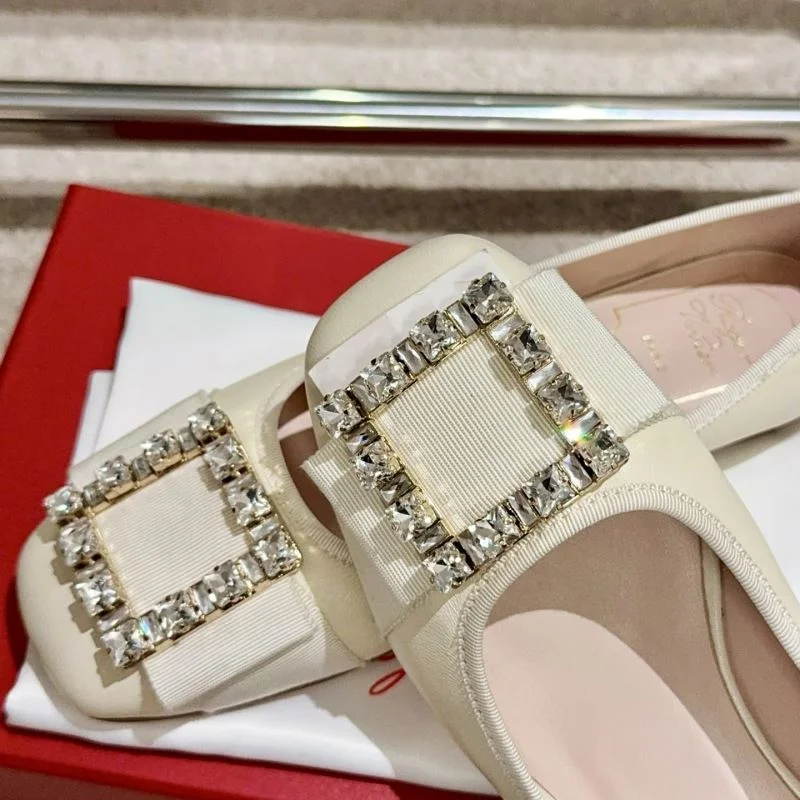 Roger Vivier Shoes Neat 11304