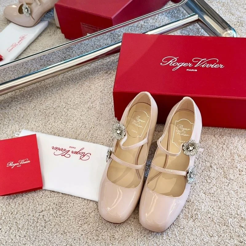 Roger Vivier Shoes WeatherProof 11296