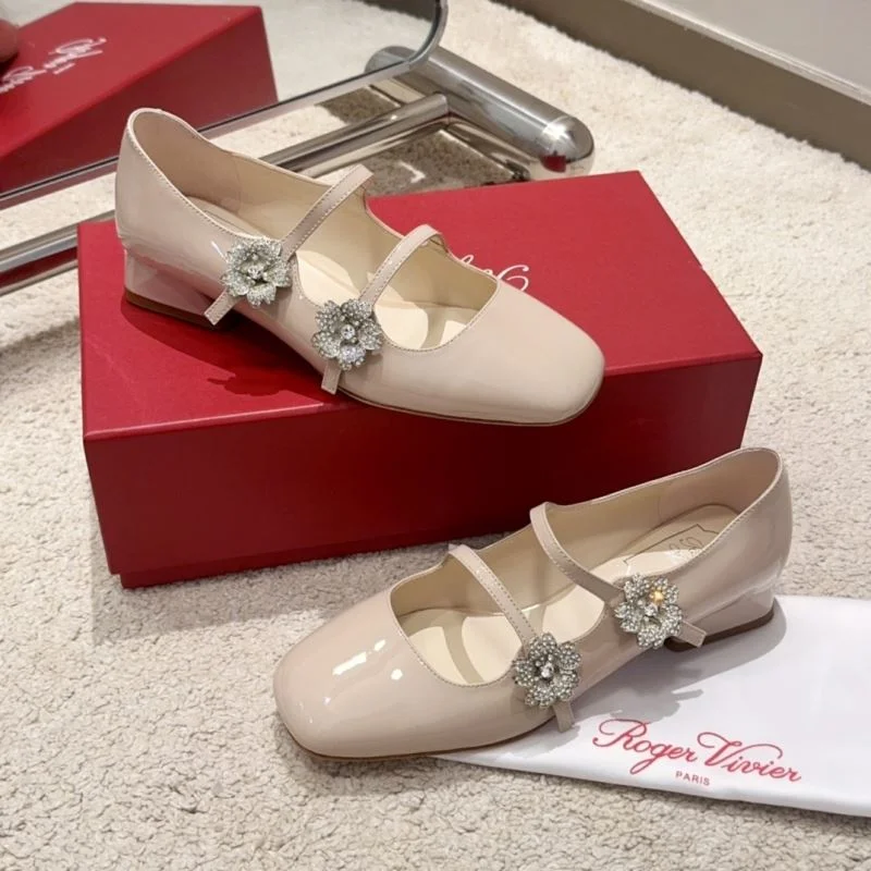UrbanChic Roger Vivier Shoes 11364