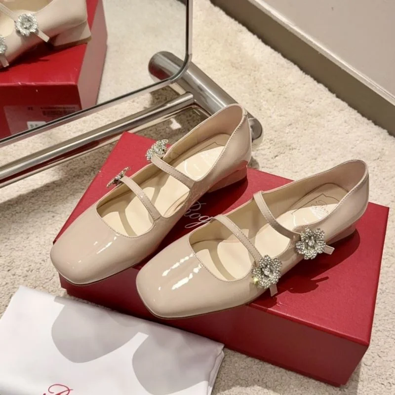 UrbanChic Roger Vivier Shoes 11364