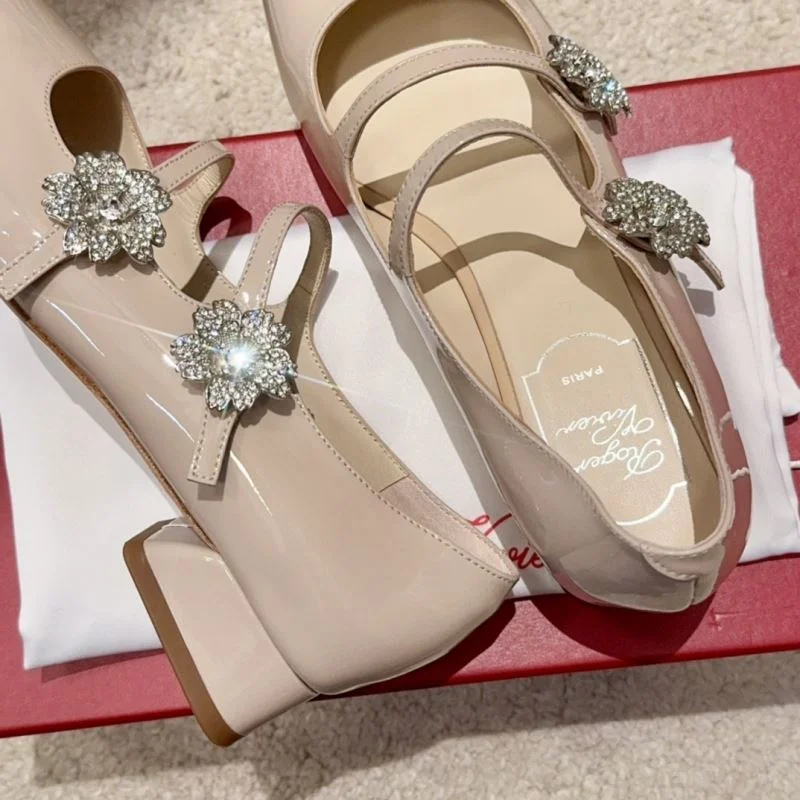 UrbanChic Roger Vivier Shoes 11364