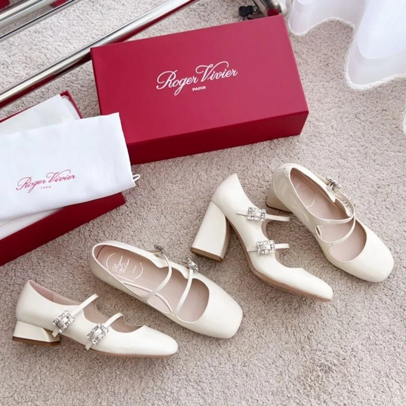 Roger Vivier Shoes Durable 11351